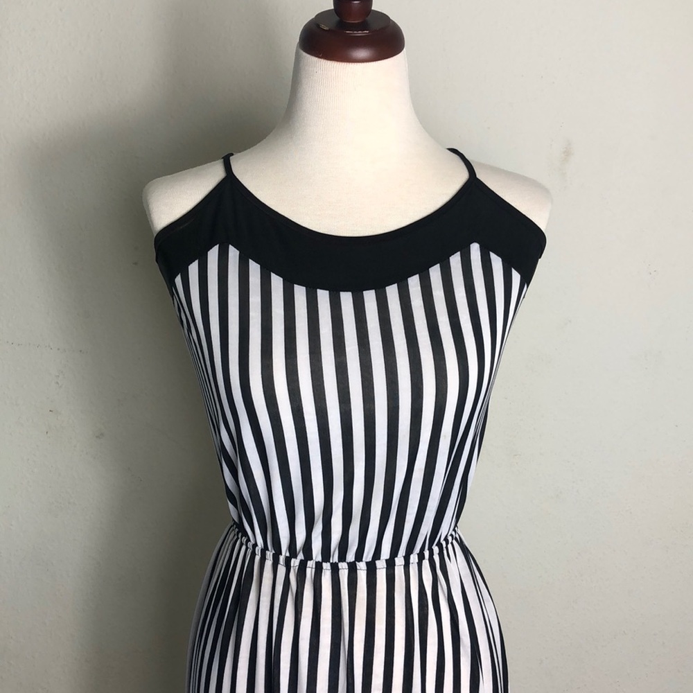 Black and white maxi dress